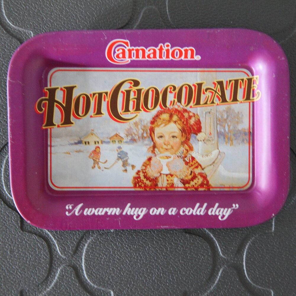 Carnation Collector's Edition Cocoa and Cookies Santa Plate